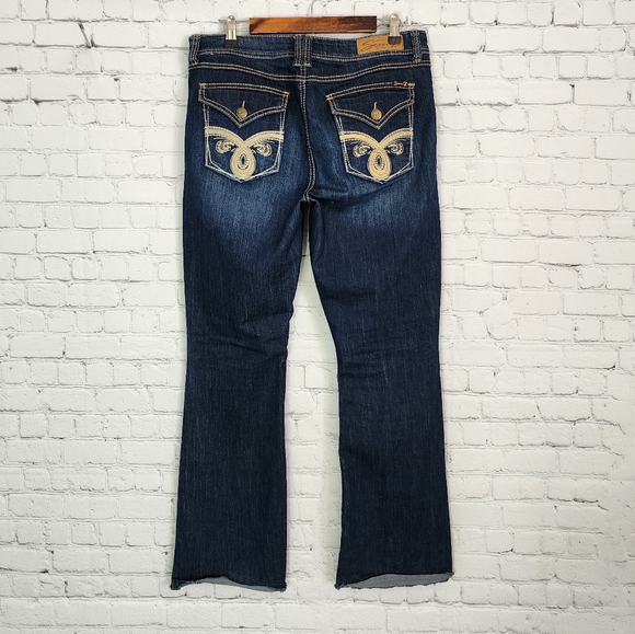 Seven7 boot cut mid rise embroidered jeans - Picture 5 of 9